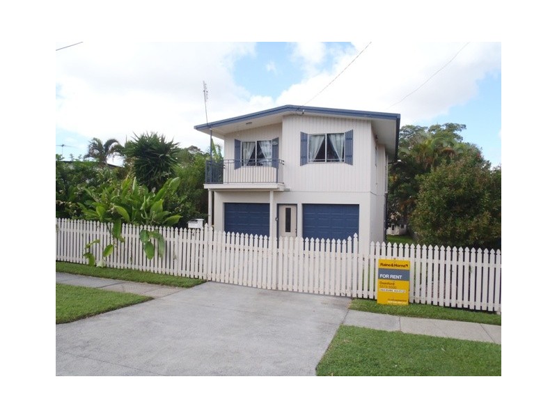 4 Beitz Ave, Labrador QLD 4215