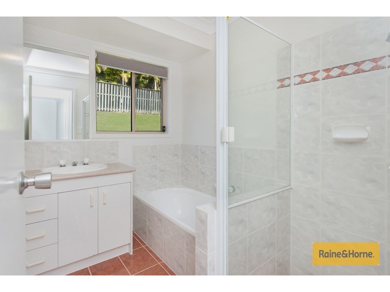 116 Pacific Pines BVD, Pacific Pines QLD 4211