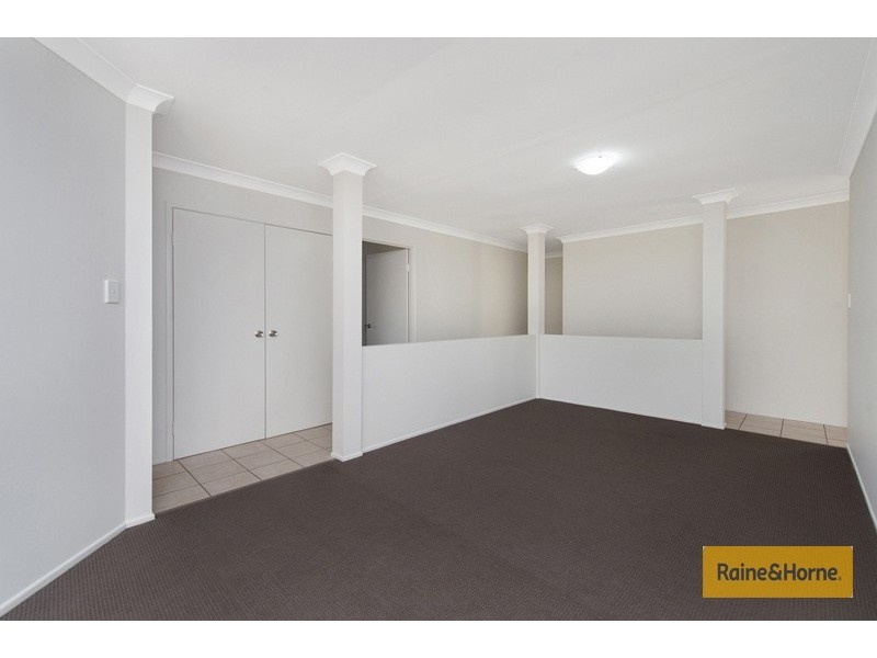116 Pacific Pines BVD, Pacific Pines QLD 4211