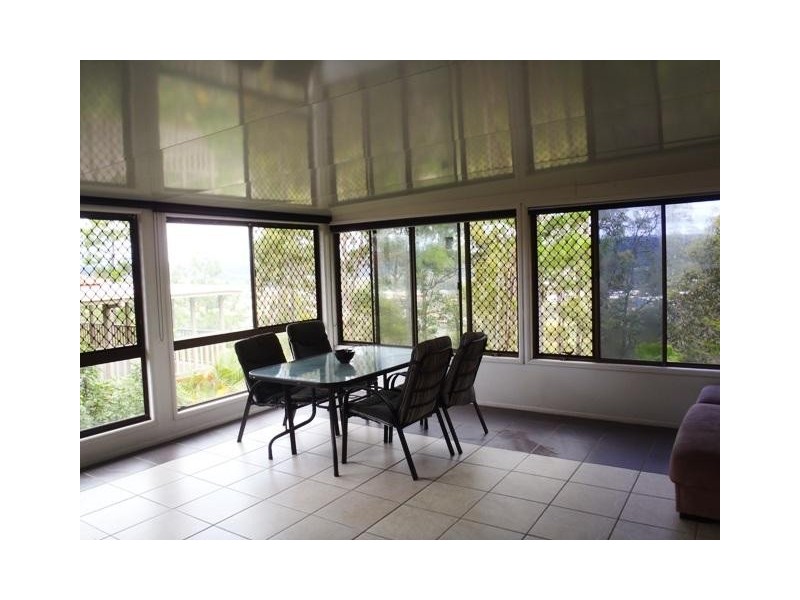 28 Crestridge Crescent, Oxenford QLD 4210