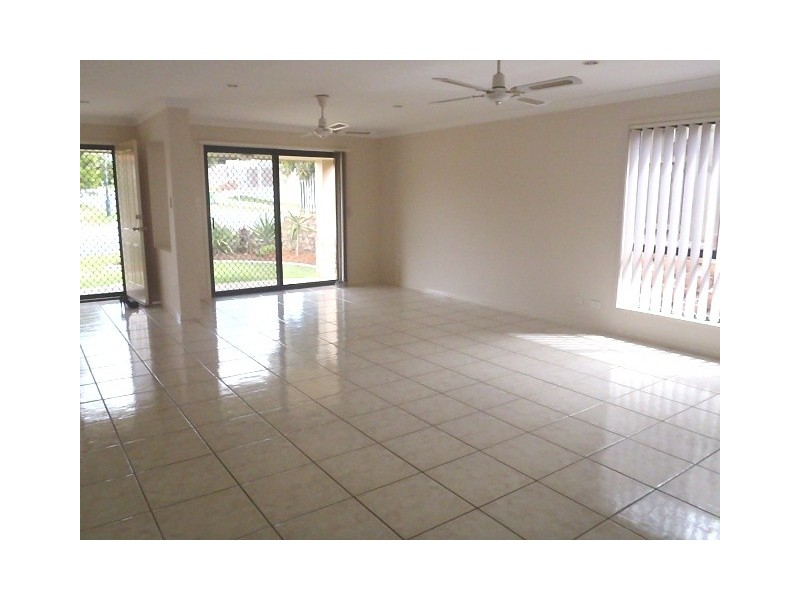 2 Trigger Cove, Upper Coomera QLD 4209