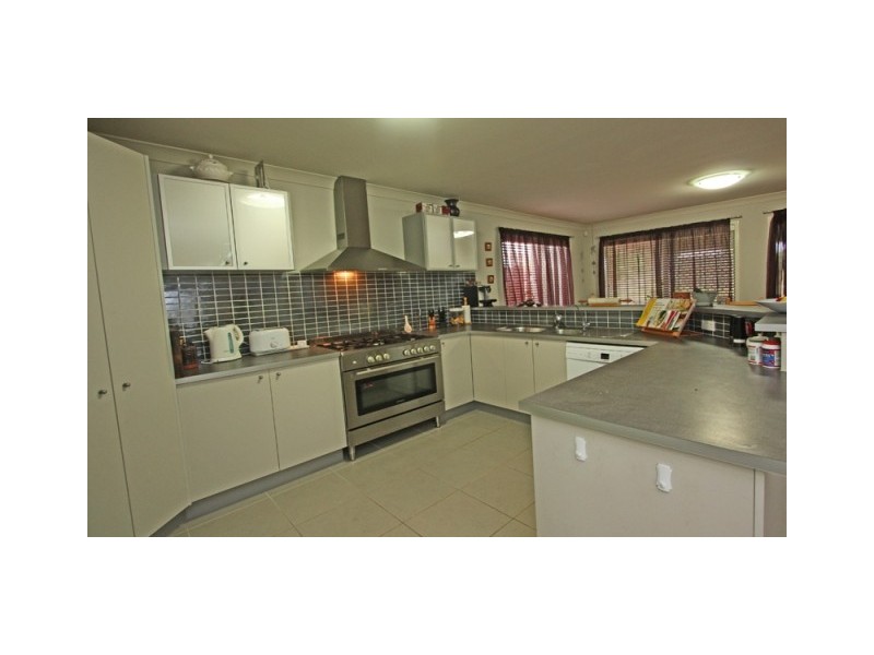 5 Freeling Place, Oxenford QLD 4210