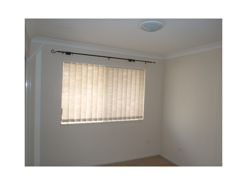 4/6 Buddy Holly Close, Parkwood QLD 4214