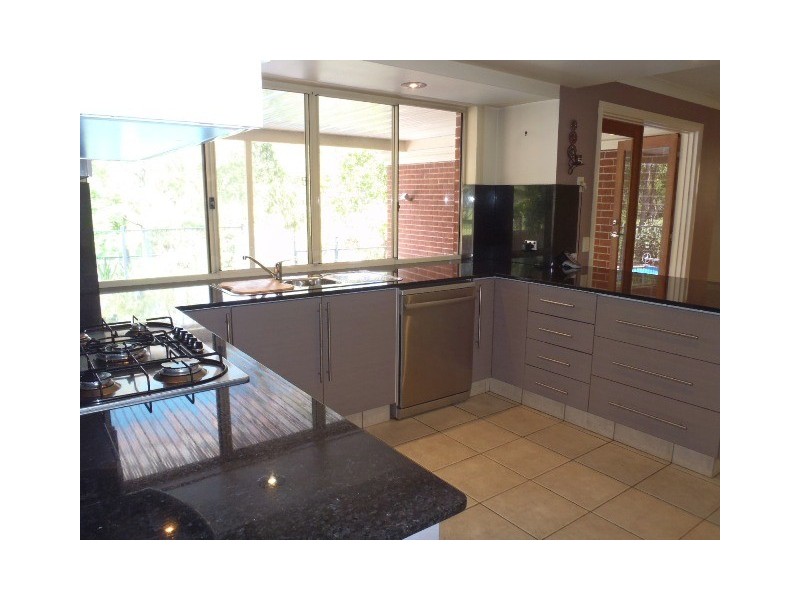 62 Greg Norman Cres, Parkwood QLD 4214