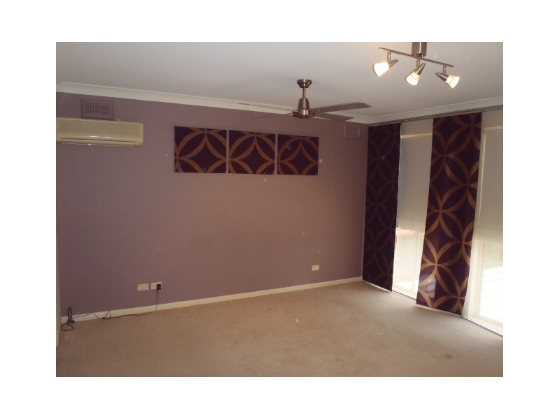 62 Greg Norman Cres, Parkwood QLD 4214