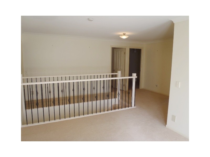 62 Greg Norman Cres, Parkwood QLD 4214