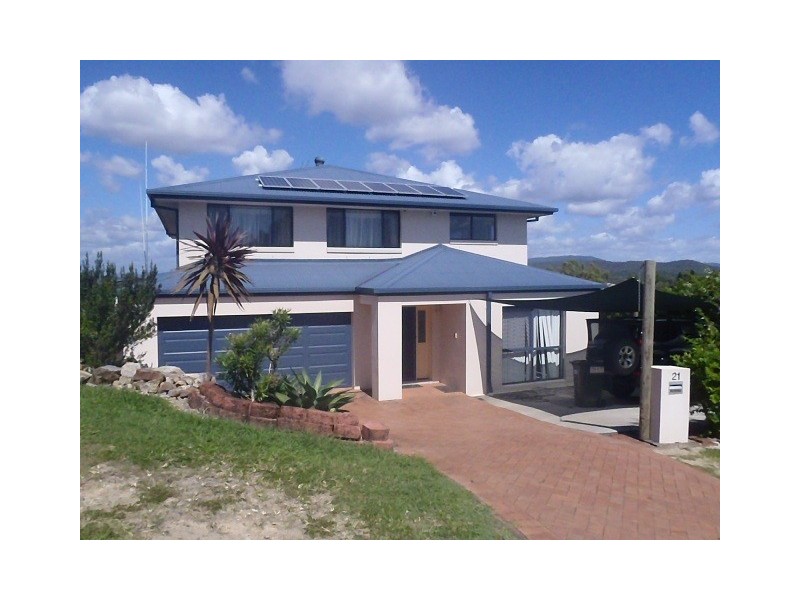 21 Hillary Cct, Pacific Pines QLD 4211