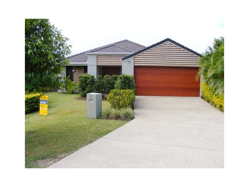 4 Cossington Circuit, Maudsland QLD 4210