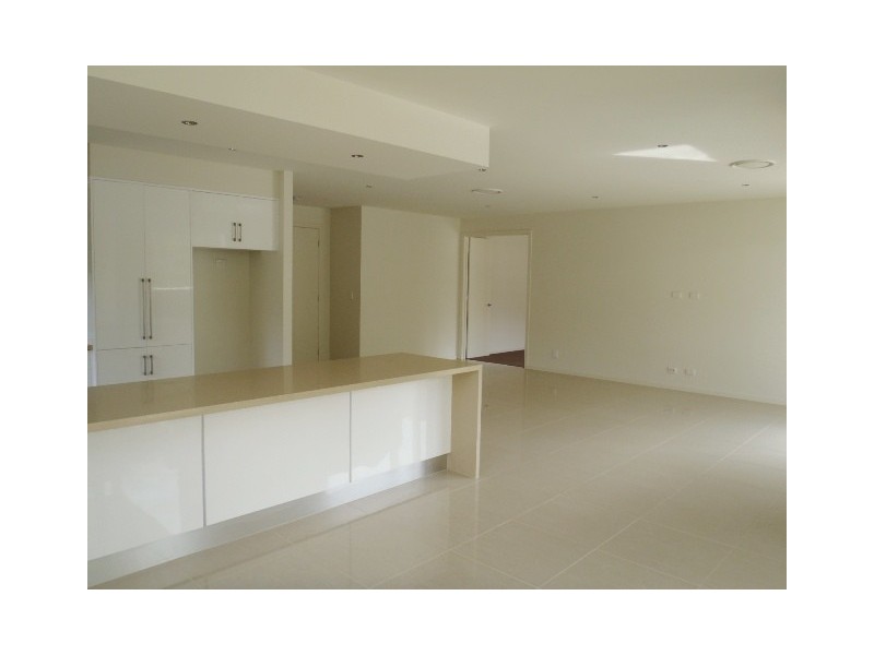 11 Katinka Cct, Coomera Waters QLD 4209