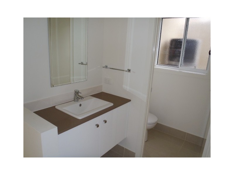 11 Katinka Cct, Coomera Waters QLD 4209
