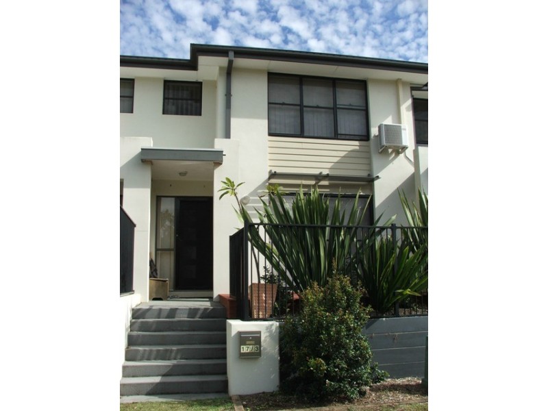 3/17 Park Esplanade, Coomera QLD 4209