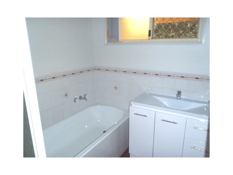 2 Greenwood Court, Helensvale QLD 4212