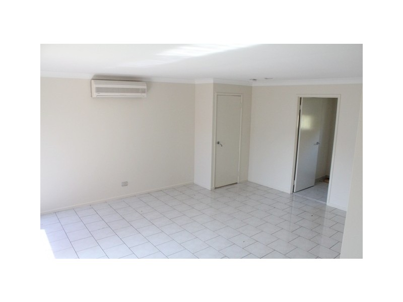 9 Peter Thomson Drive, Parkwood QLD 4214