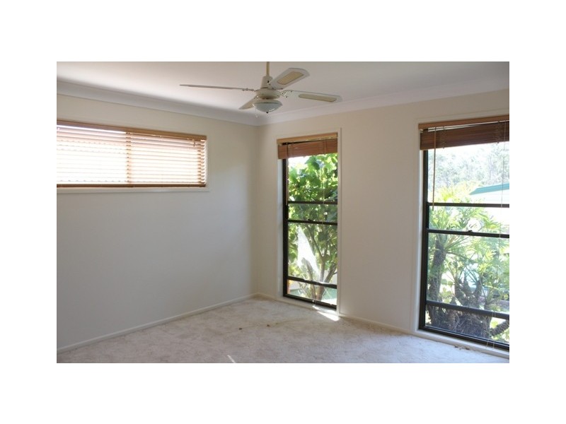 9 Peter Thomson Drive, Parkwood QLD 4214