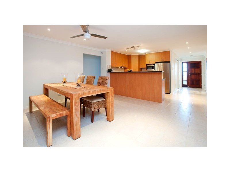 23 Yamba Street, Pacific Pines QLD 4211