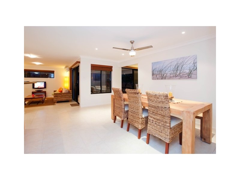23 Yamba Street, Pacific Pines QLD 4211