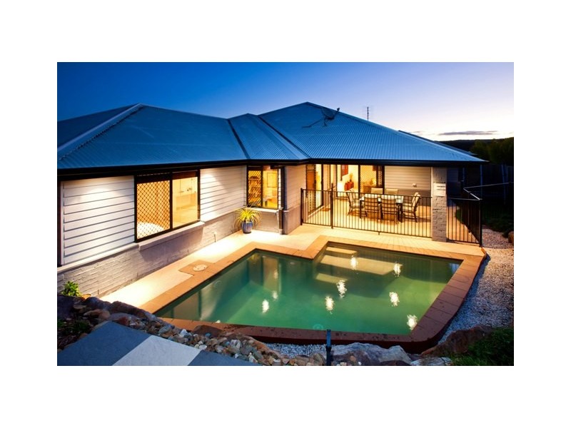 23 Yamba Street, Pacific Pines QLD 4211