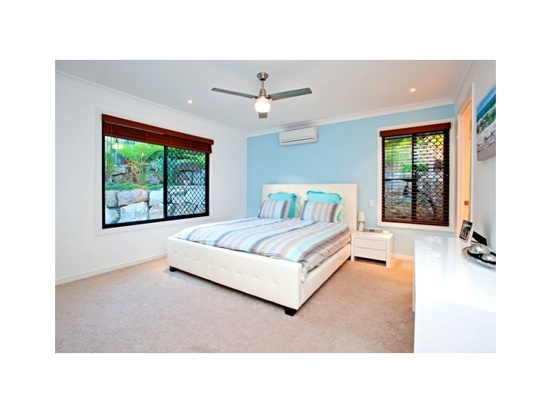 23 Yamba Street, Pacific Pines QLD 4211