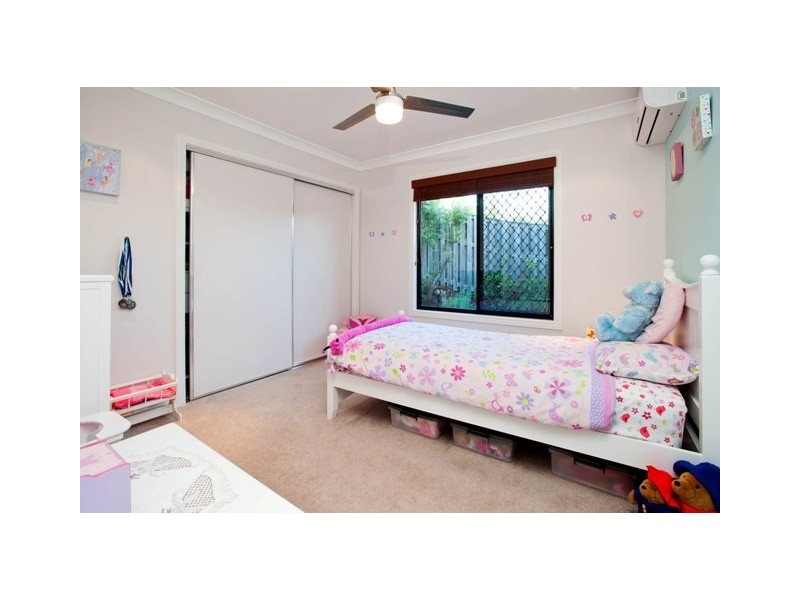 23 Yamba Street, Pacific Pines QLD 4211