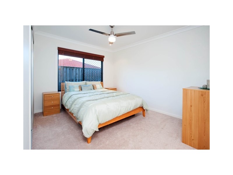 23 Yamba Street, Pacific Pines QLD 4211