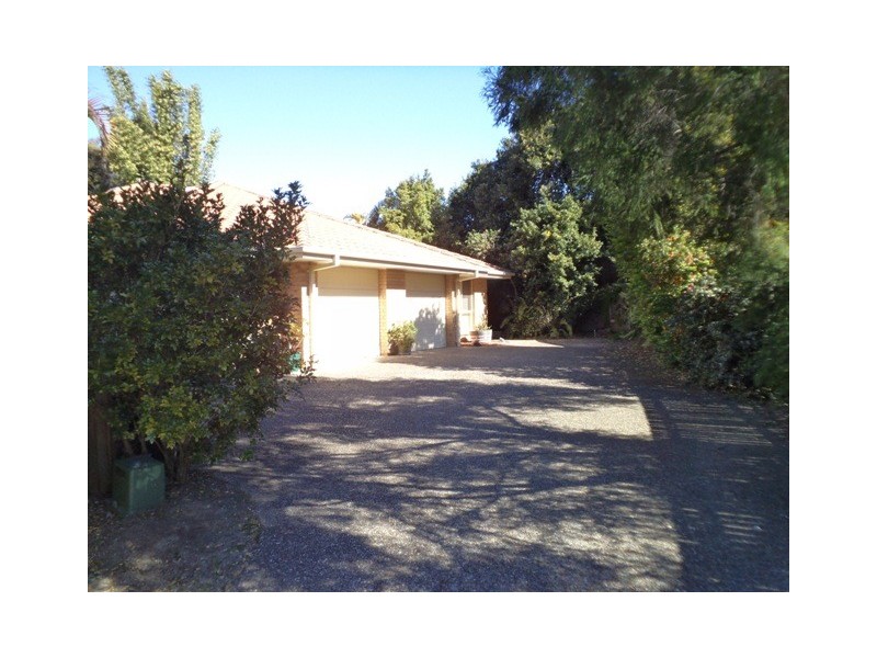 2/85 Cootharaba Drive, Helensvale QLD 4212