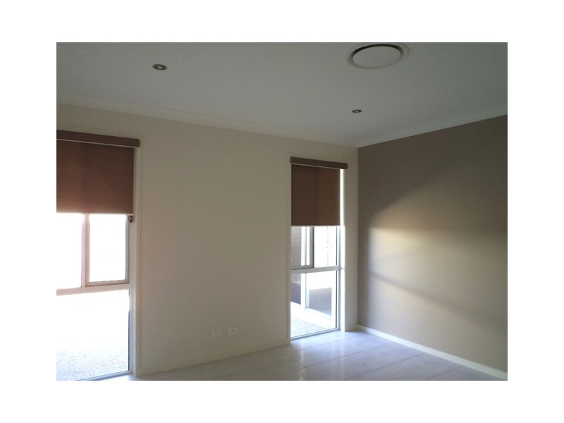 Pacific Pines QLD 4211