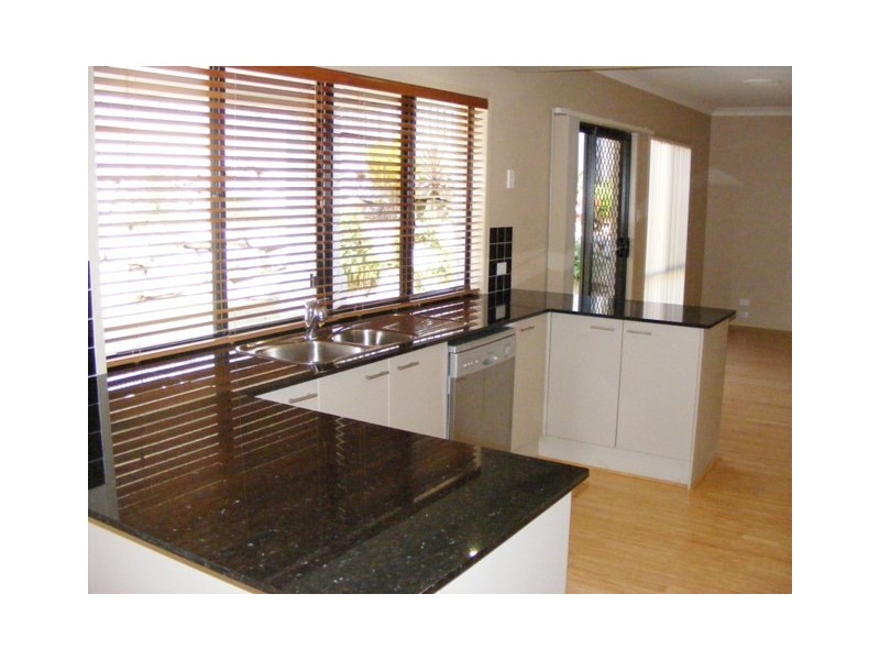 Pacific Pines QLD 4211