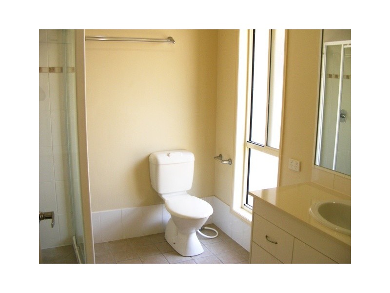 13 Jasmine Cct, Ormeau QLD 4208