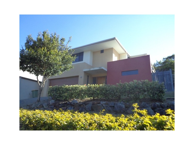 Pacific Pines QLD 4211