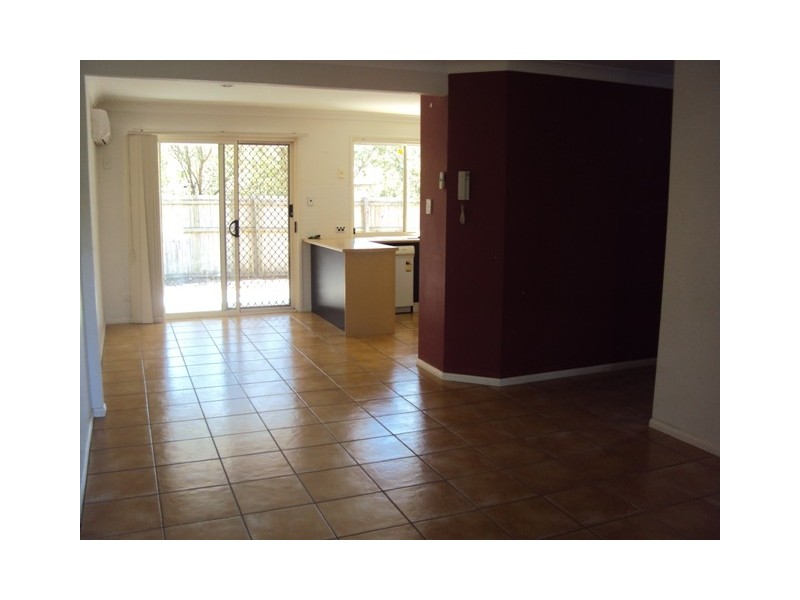 108/31 Archipelago Street, Pacific Pines QLD 4211