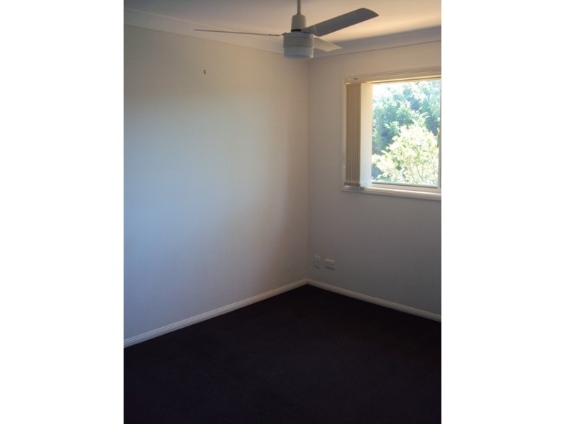 108/31 Archipelago Street, Pacific Pines QLD 4211