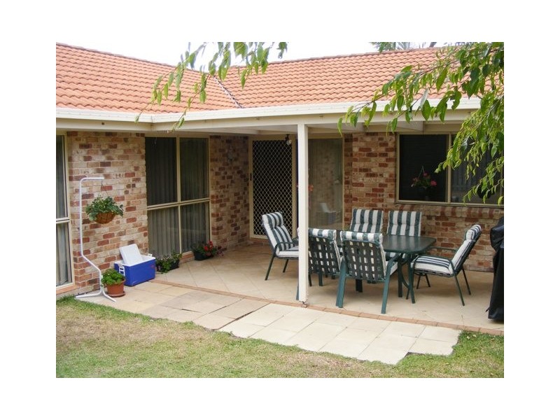 26 Easter Crescent, Pacific Pines QLD 4211