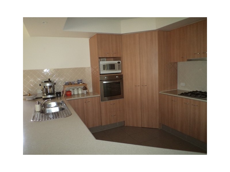 42 Boambillee Dr, Coomera Waters QLD 4209