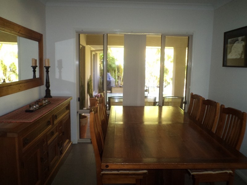 42 Boambillee Dr, Coomera Waters QLD 4209