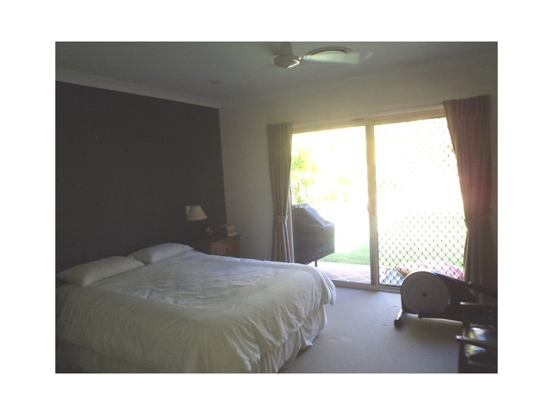 42 Boambillee Dr, Coomera Waters QLD 4209