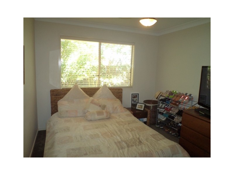 4 Xavier Place, Oxenford QLD 4210