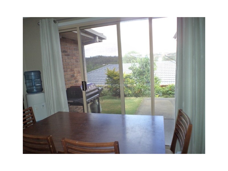 12 Guy Lane, Oxenford QLD 4210