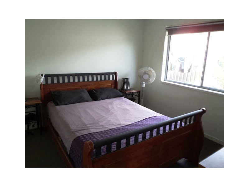 94 Aldgate Crescent, Pacific Pines QLD 4211