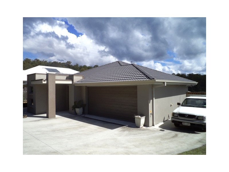 94 Aldgate Crescent, Pacific Pines QLD 4211
