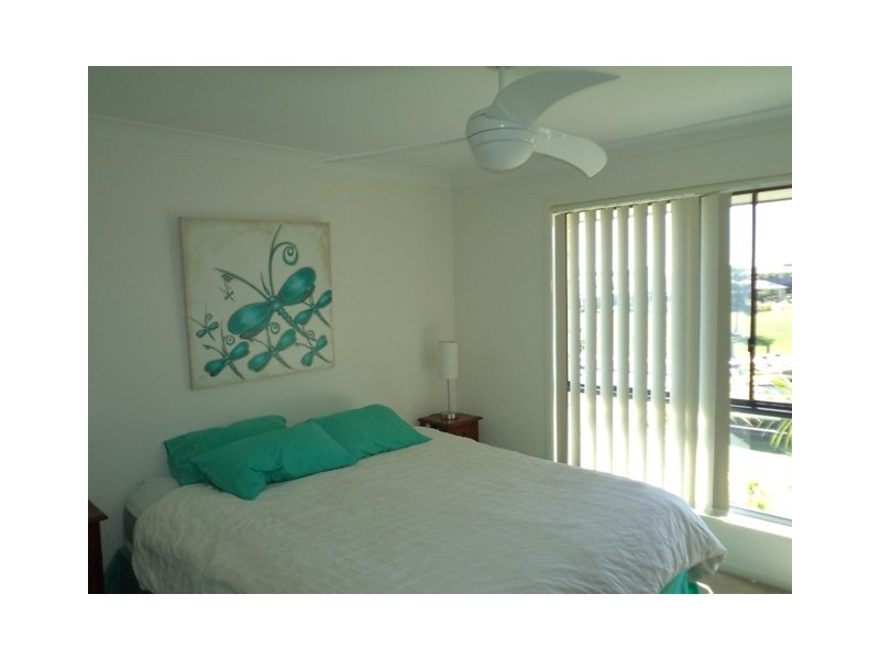 14 Bellinger Key, Pacific Pines QLD 4211