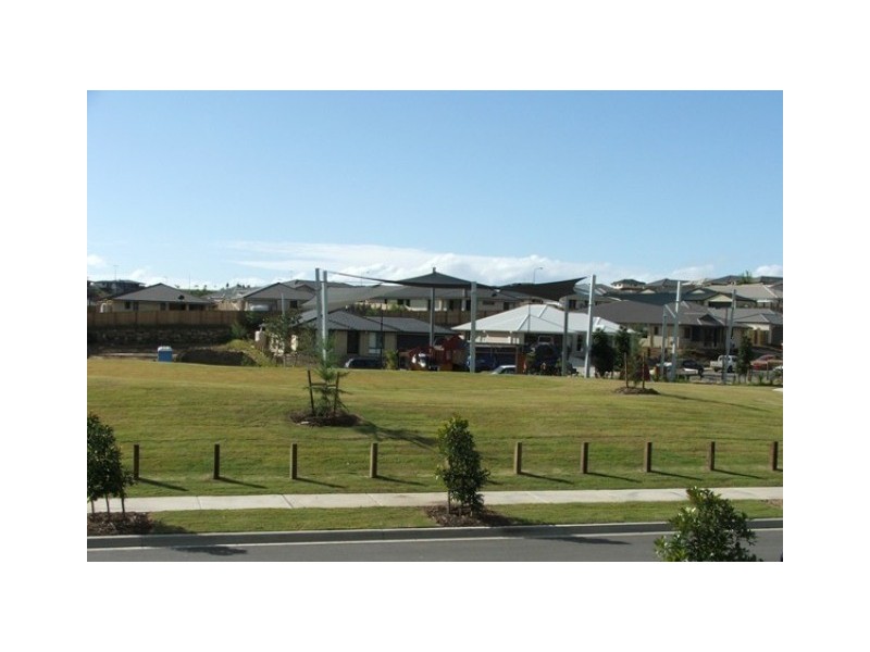 14 Bellinger Key, Pacific Pines QLD 4211