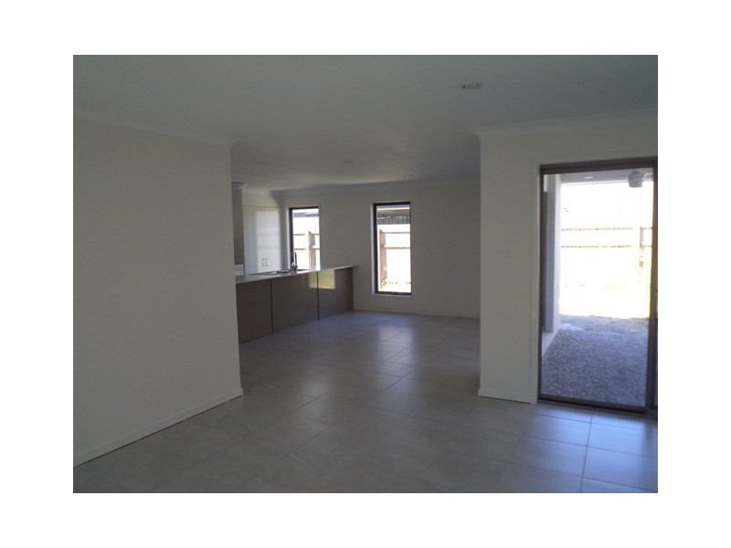 Hope Island QLD 4212