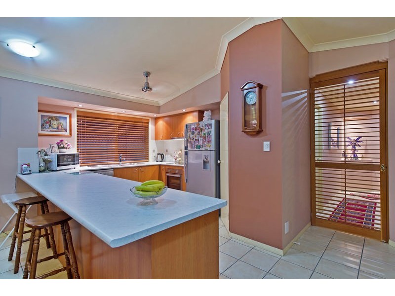 42 Carter Street, Pacific Pines QLD 4211