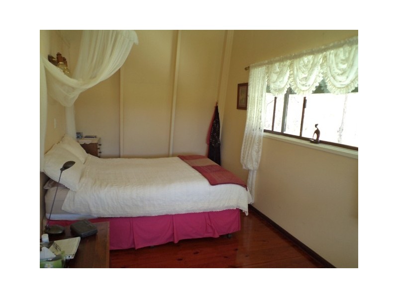 247 Wongawallan Dr, Wongawallan QLD 4210