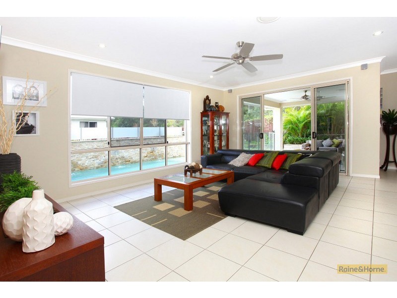 Pacific Pines QLD 4211