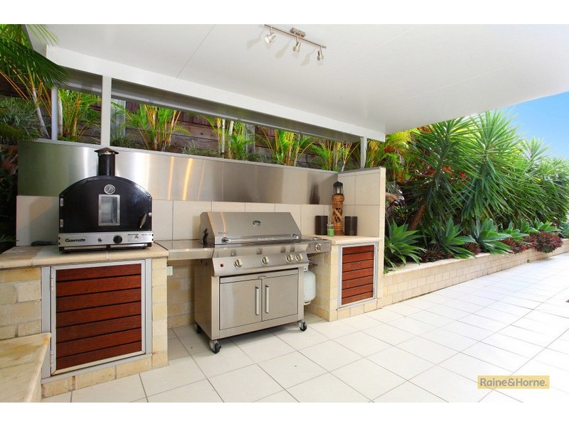 Pacific Pines QLD 4211