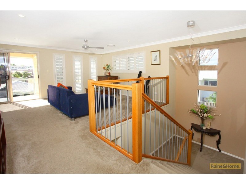 Pacific Pines QLD 4211