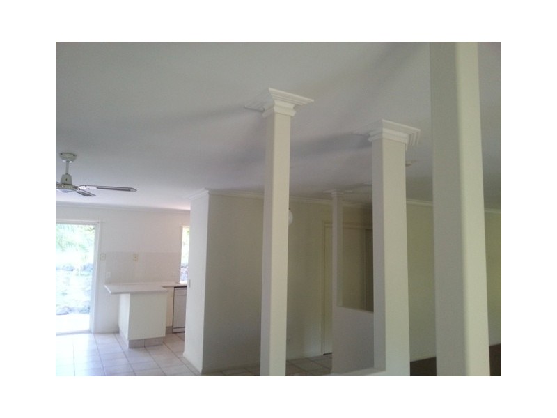 8 Banyuna Dr, Gaven QLD 4211