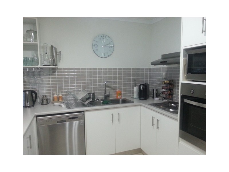 2/10 Oscar  Court, Oxenford QLD 4210