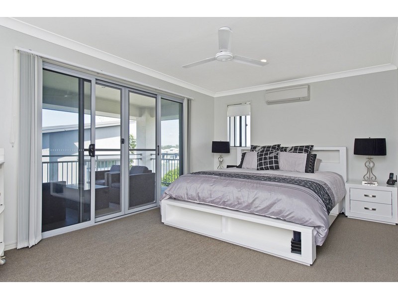 45 Village High Cresscent, Coomera Waters QLD 4209